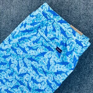 Chubbies Men's 2XL 5.5" Mesh Lined The Shark Sides Blue Shark Print Swim Trunks